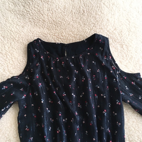 Abercrombie Kids Girls Floral Cold Shoulder Dress - Picture 2 of 3